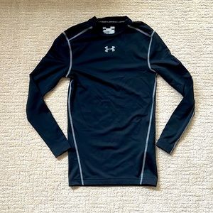 Under armor cold gear compression shirt in small